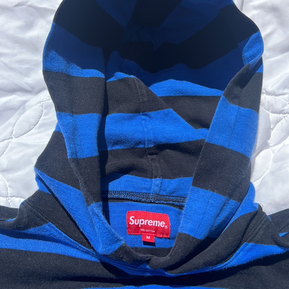Supreme hoodie pull over men’s